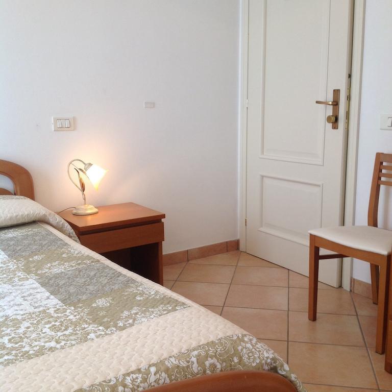 Albergo Giardinetto Bellagio Ruang foto