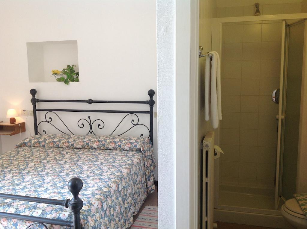 Albergo Giardinetto Bellagio Ruang foto